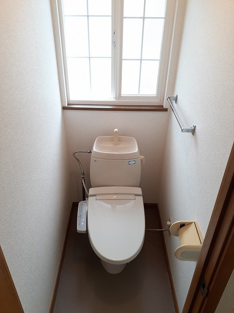サニーハムレット３ トイレ