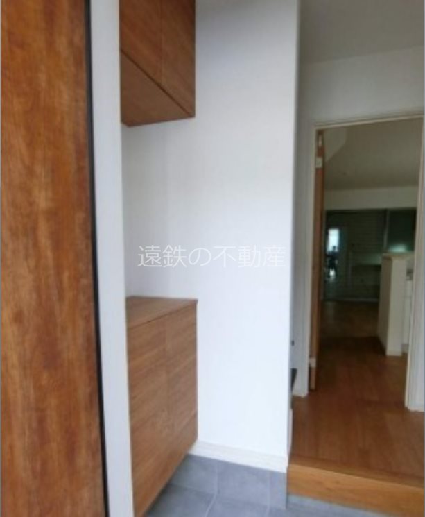 レジデンス天王町 玄関