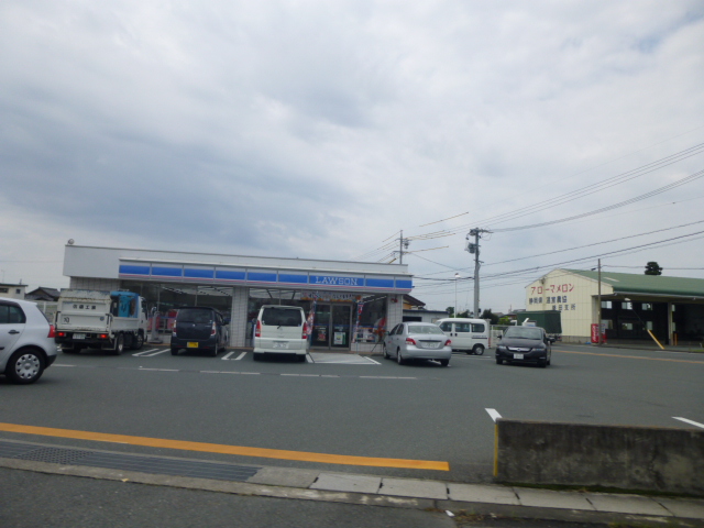 リベルタ コンビニ