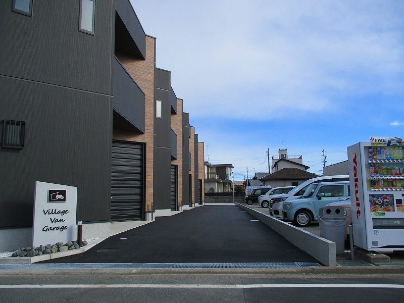 VILLAGE　VAN　GARAGE（ヴィレッジ　ヴァン　ガレッジ） その他