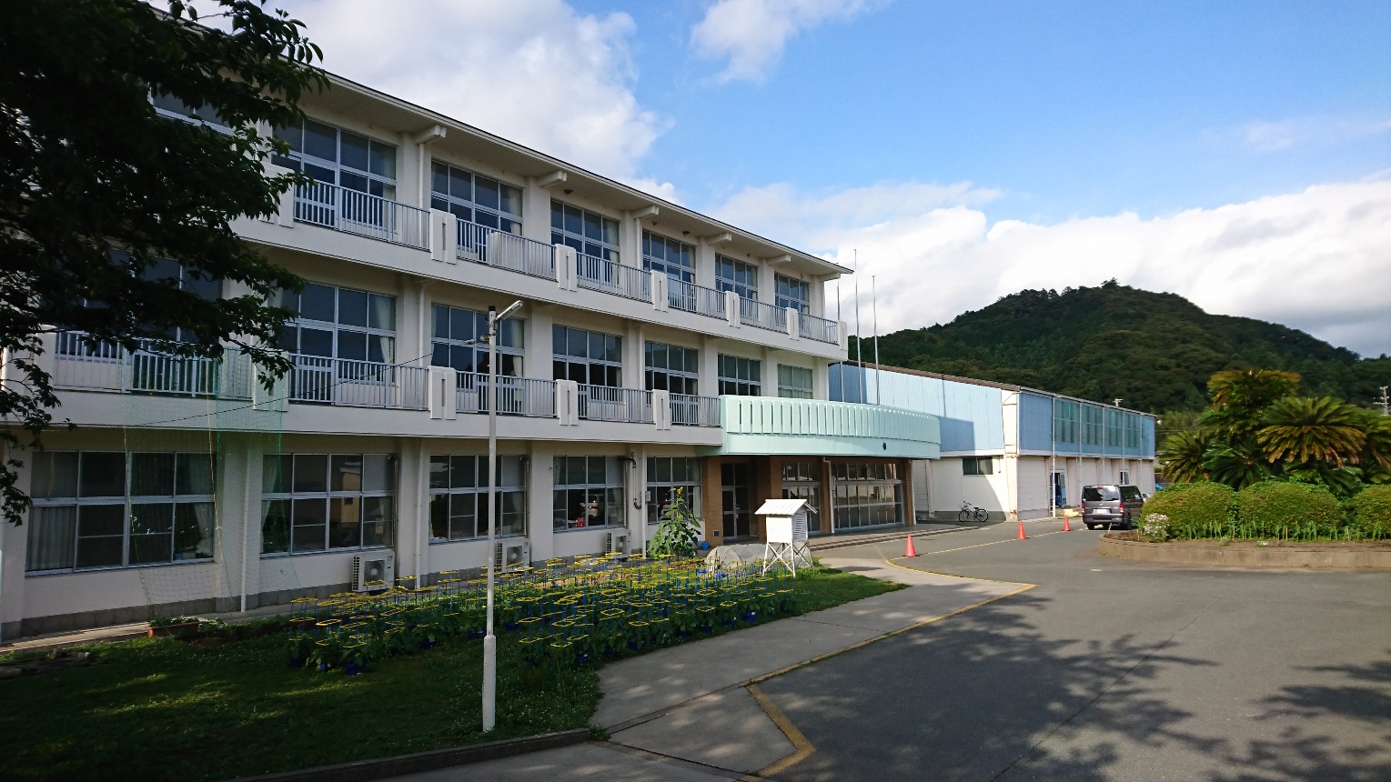 ファミール豊岡 B 小学校