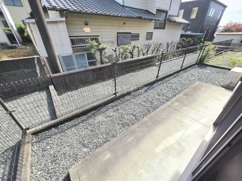 ハピネス２１ 庭