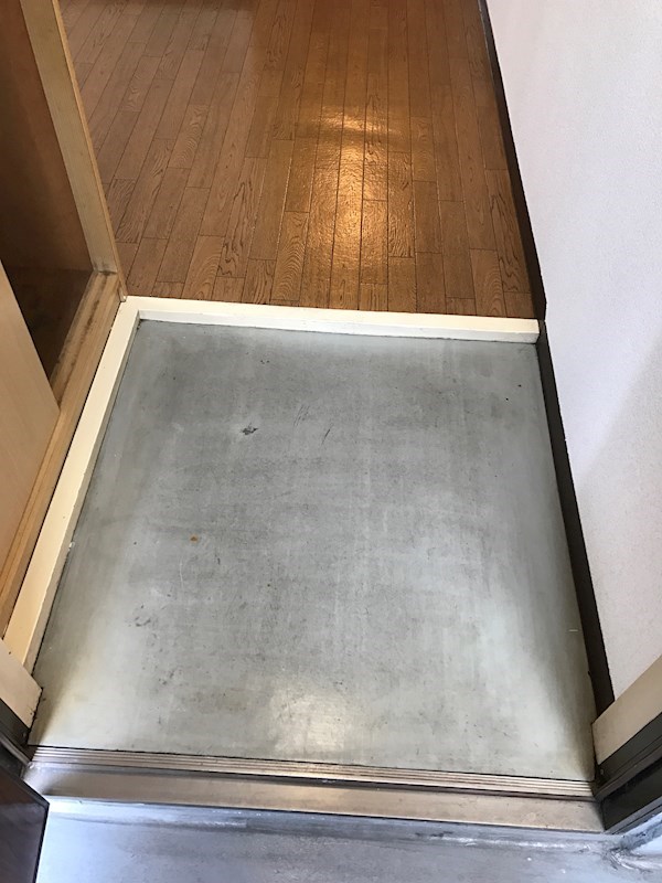 玄関 トモエハイツ2 玄関