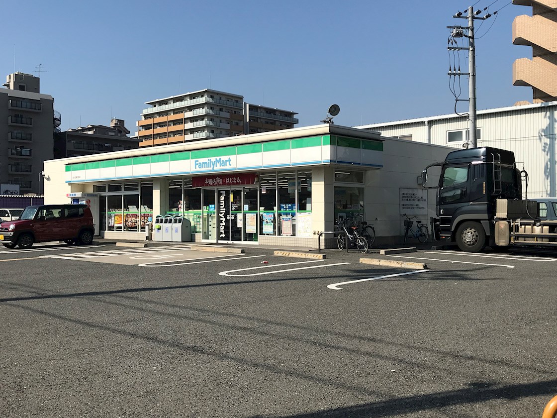 マンシオンタイラ コンビニ
