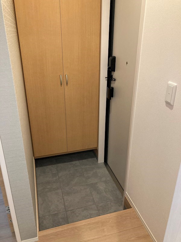 玄関 エスポワール東加賀屋 玄関