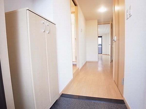 葉山レジデンス 玄関