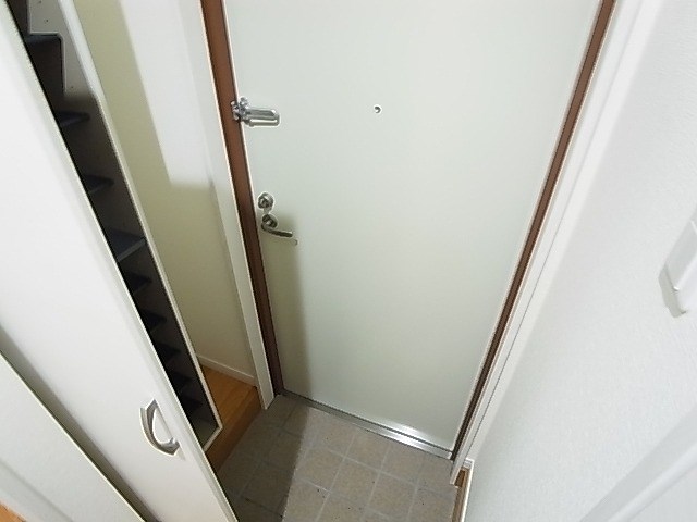 プレシャスヴィラ松戸 玄関