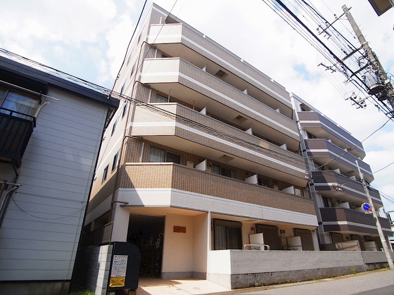 402号室 外観
