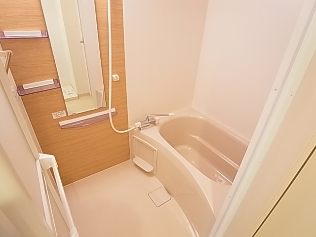 リブリ・インディゴ 風呂画像