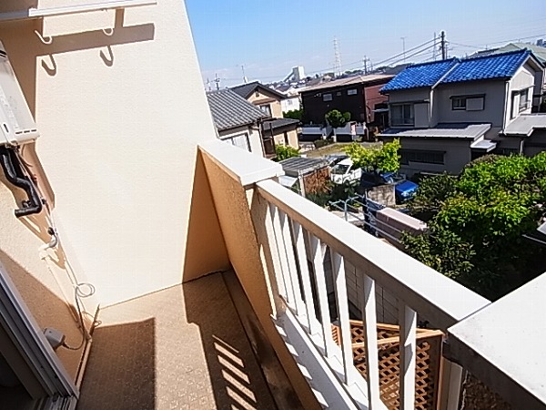 ロイヤル流山 ベランダ