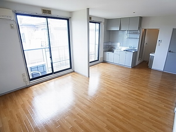 サンライフ梅郷　B棟 リビング