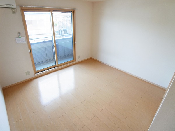 アピテ・プレミール リビング