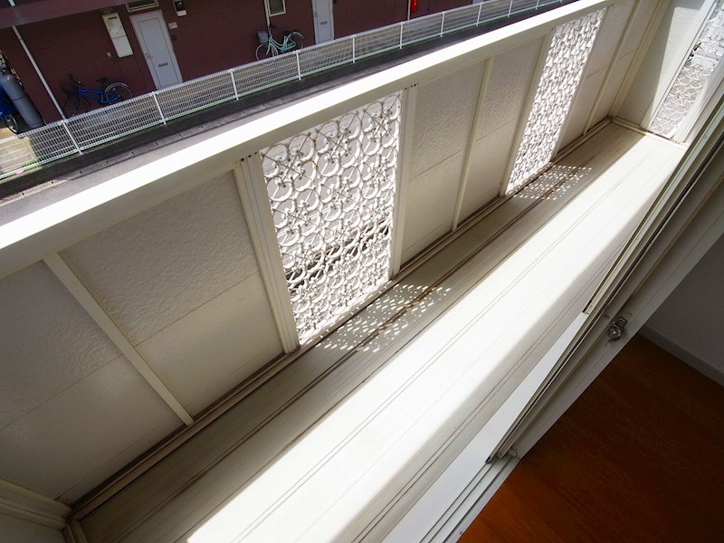 ウィステリアⅡ（東道野辺） ベランダ