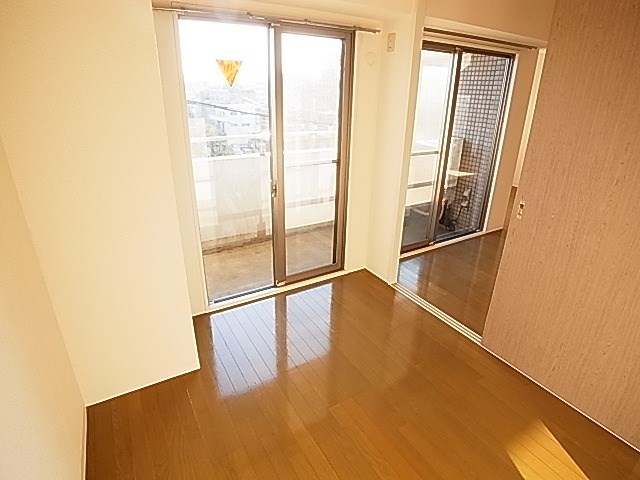 INSURANCE　BLDG.ⅩⅣ ベッドルーム