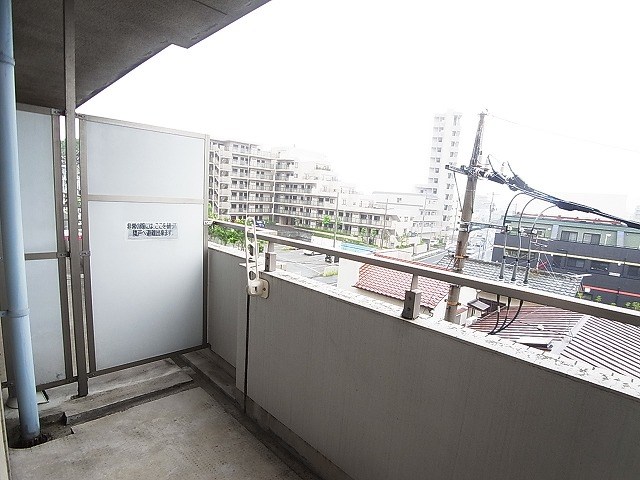 INSURANCE　BLDG.ⅩⅣ ベランダ
