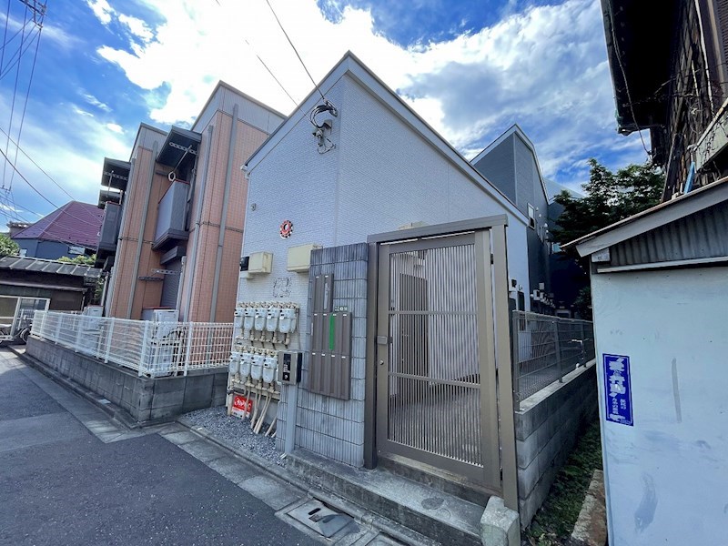 サークルハウス北千住 外観写真