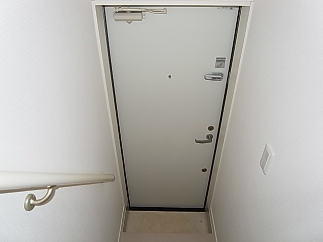 サークルハウス北千住 玄関