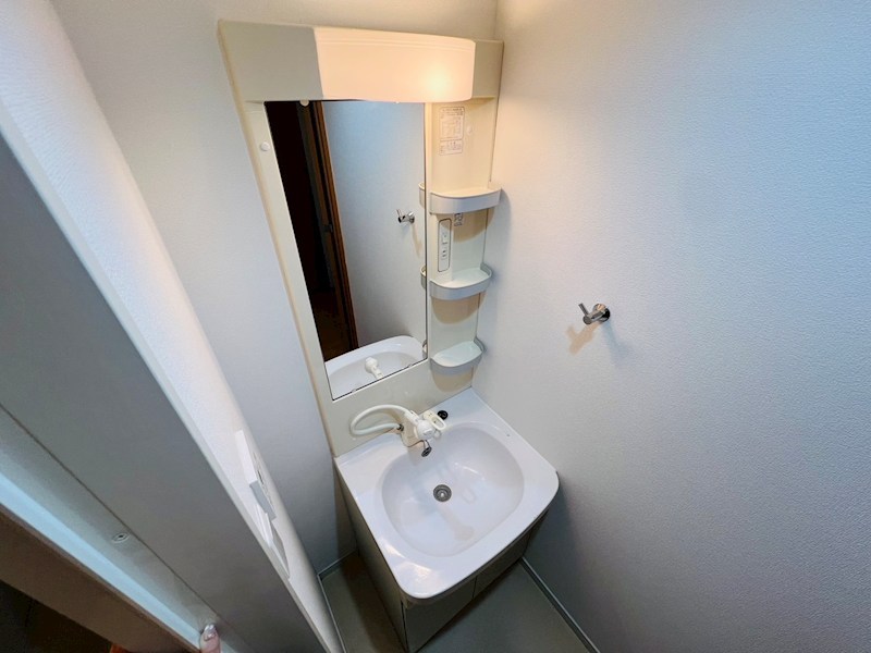 ウィッシュ・スクエア・イースト その他2