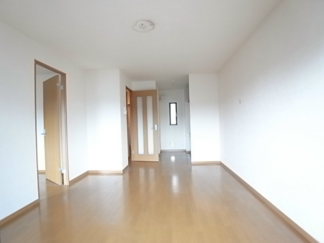 エクシード二ツ木Ｂ棟 リビング