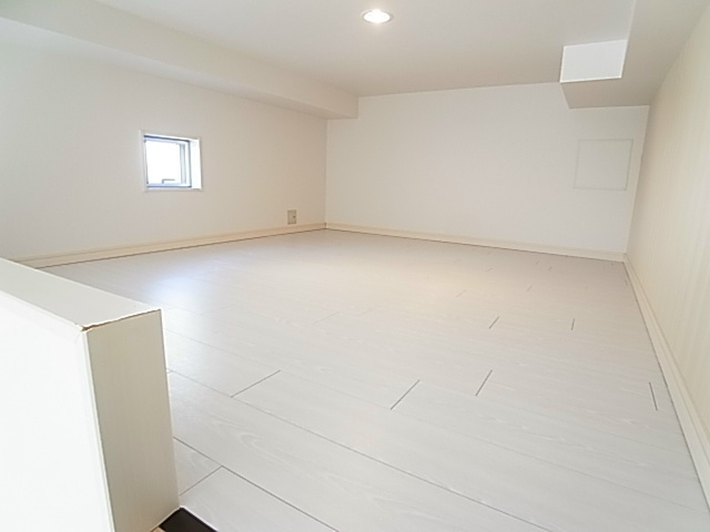 コンフォートメゾン東平賀 ベッドルーム