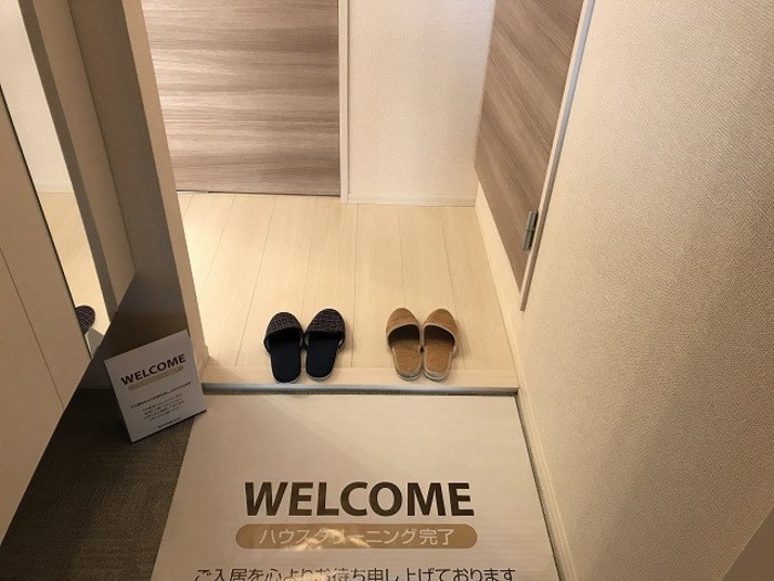 フィーカ　アパルフェ 玄関