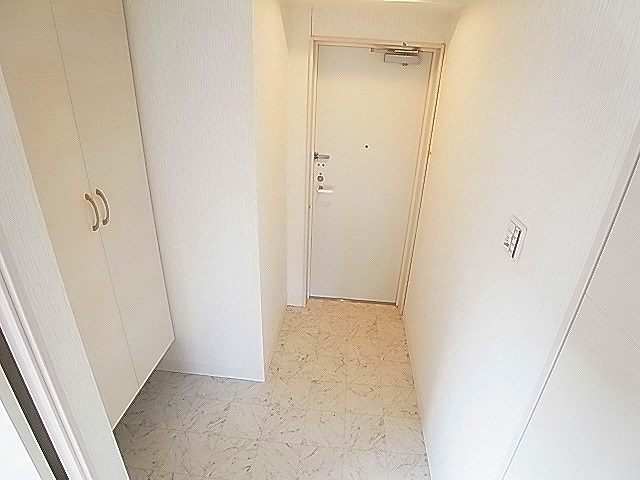 ベルフルール壱番館 玄関