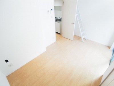 クルーゼ リビング