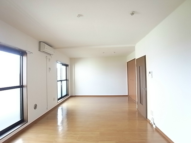 ガーデン六実 ベッドルーム