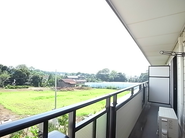 ガーデン六実 ベランダ