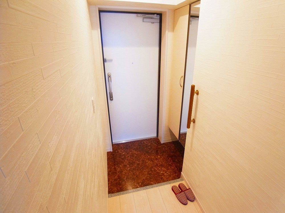 Ｋ・Ｍおおたかの森 玄関