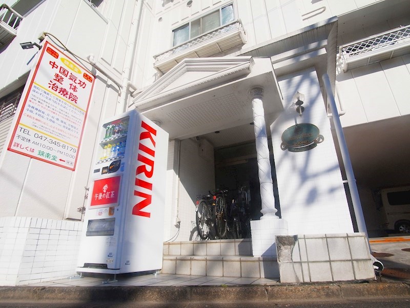 ジュネパレス新松戸第７ エントランス
