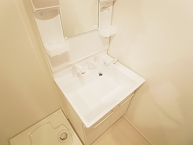 シャーマ北綾瀬 その他3