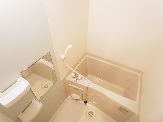 シャーマ北綾瀬 風呂画像