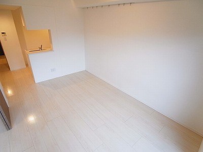 リラヴェールレジデンス リビング