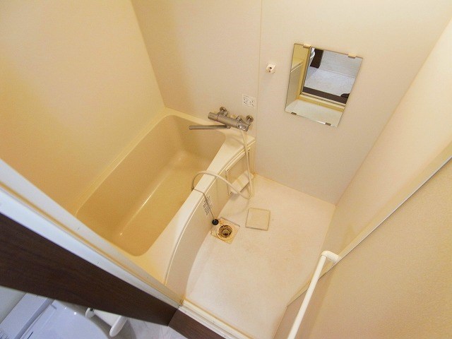 メゾン・ア・ルエ松戸 風呂画像