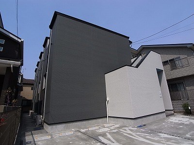 Hale Maluhia　～ハレマルヒア～ 206号室 外観