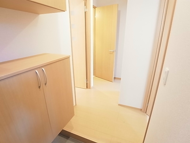 ルシェリア 玄関