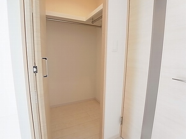 リブリ・シェーヌ その他3