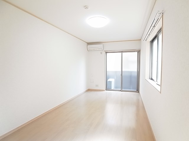 アムール豊友 リビング