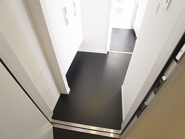 ザ・カシワ拾番 玄関