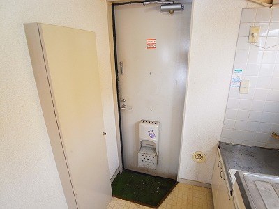 ジュネパレス松戸第13 玄関