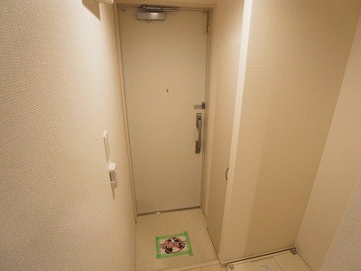 リブリ・松戸上本郷 玄関