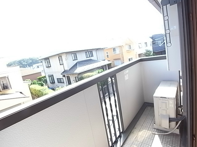 コモド八ヶ崎B ベランダ