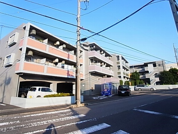 メゾンベルセーヌ 303号室 外観