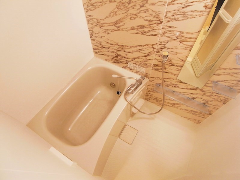 グラーティア 風呂画像