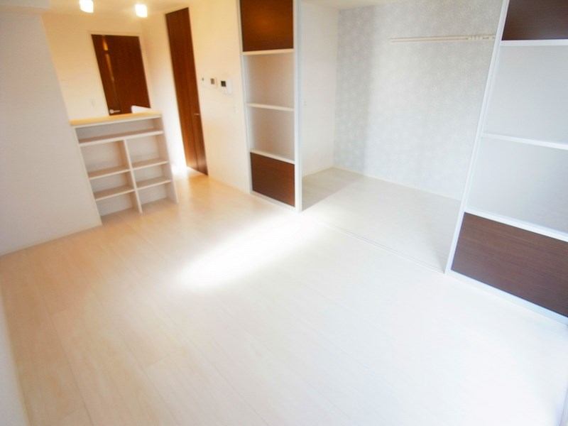 モアニおおたか リビング