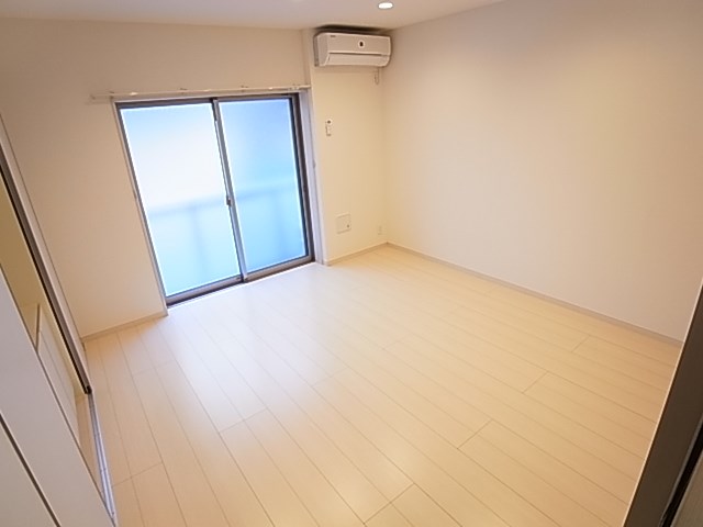 リブリ・Charｍ リビング