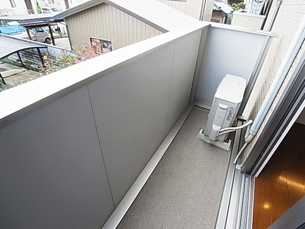 フェルミエ ベランダ