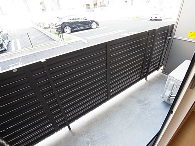 エレガンス・チヨダ Ⅱ ベランダ