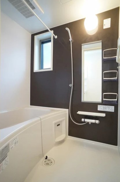 エミーユＶ 風呂画像